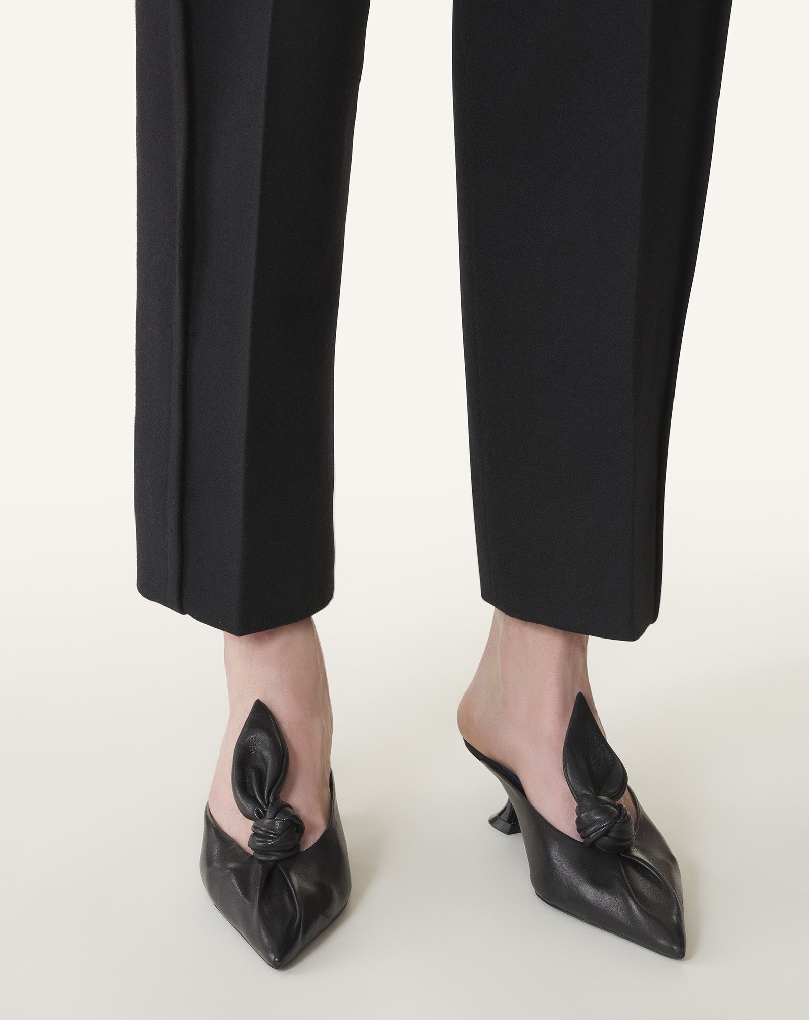 Black Midnight Step Bow Leather Mule With Heel | Lanvin Women